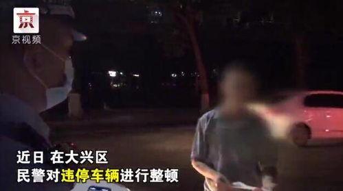 吃瓜群众围观专属,揭秘吃瓜群众围观背后的社会现象 第1张 吃瓜群众围观专属,揭秘吃瓜群众围观背后的社会现象 第1张