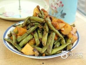 吃瓜小熊土豆,揭秘美食界的趣味故事  第1张